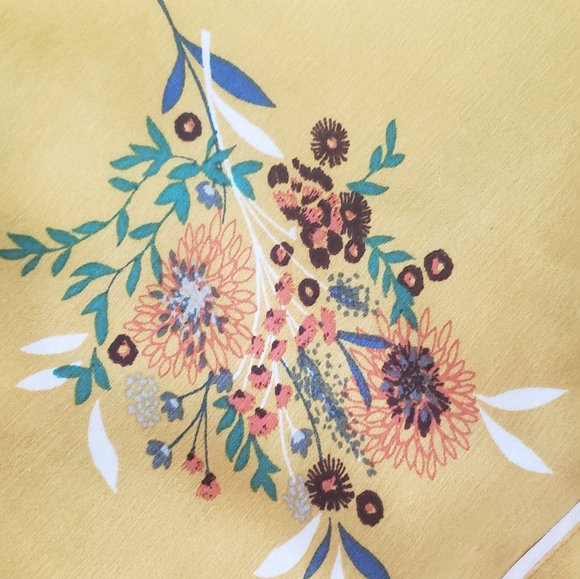 Beautiful colourful belted duster - Picture 2 of 2